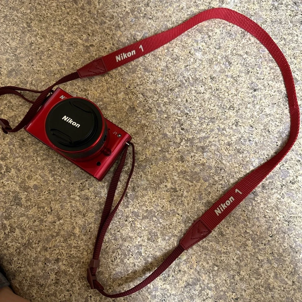 Red Nikon J1 10.1 Megapixel Mirrorless Camera